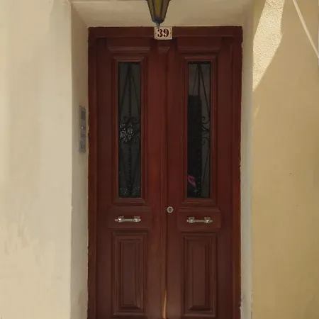 Prokymaia 1 *